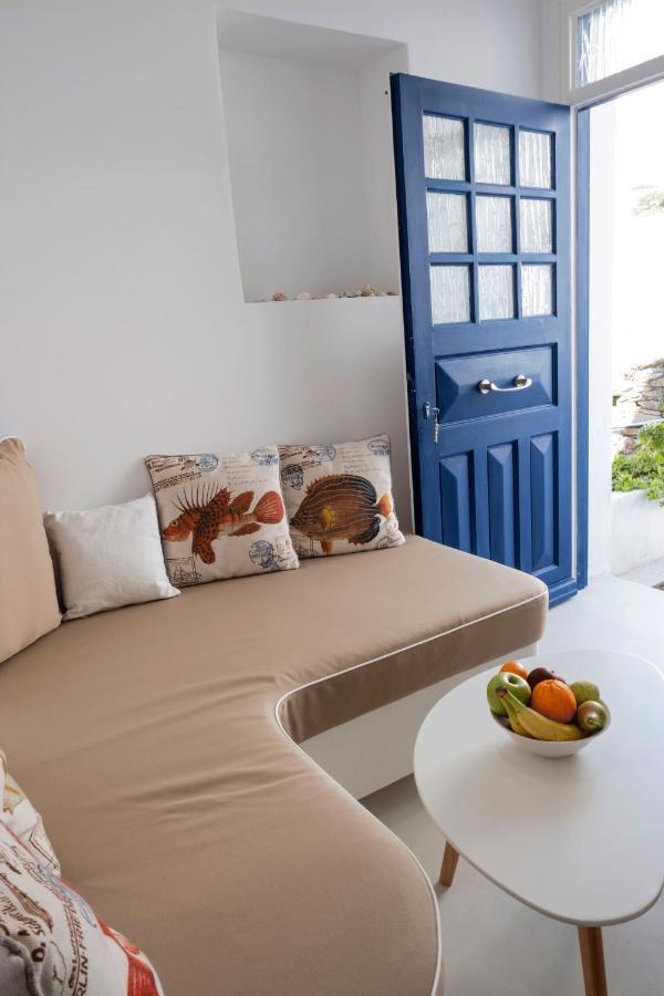 Hyades - Downtown Suites, *