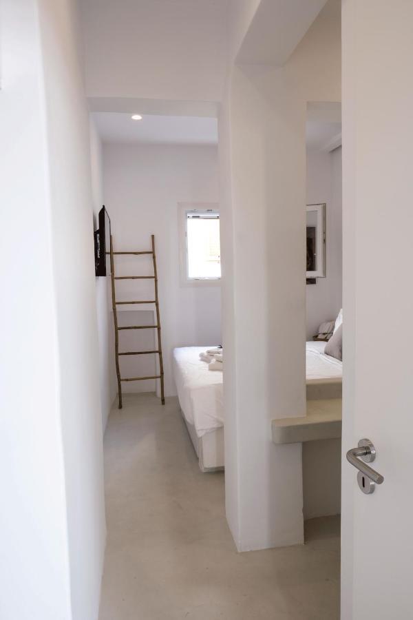 Hyades - Downtown Suites, *