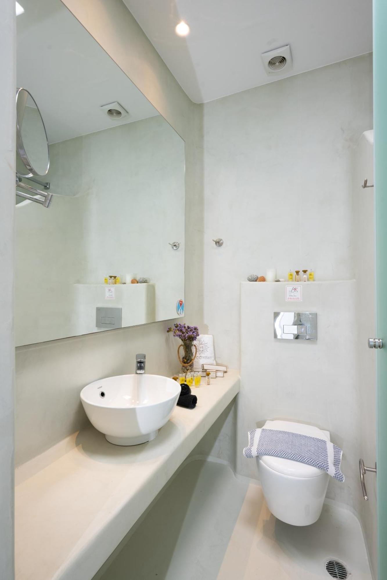 Hyades - Downtown Suites,
